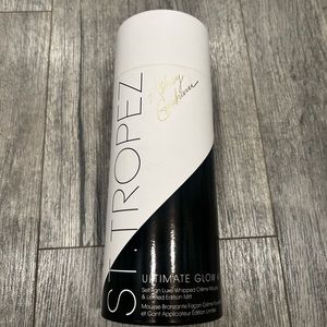 St. Tropez Ashley Graham Ultimate Glow Kit